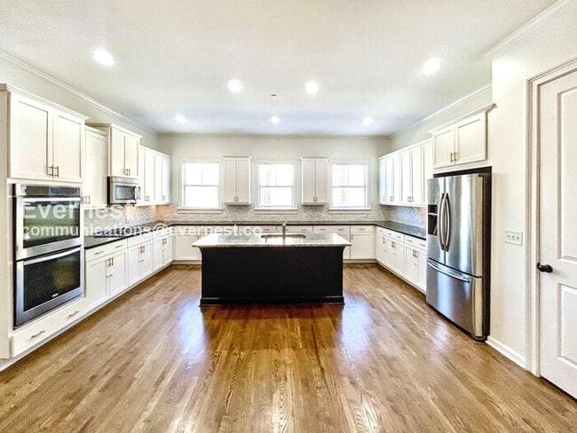 Photo - 951 Opelousas Way