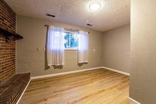 Photo - 3214 Teardrop Cir