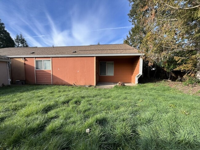 Photo - Spacious 3-Bedroom Home in Prime highly sought-after West Linn community Unit #1408