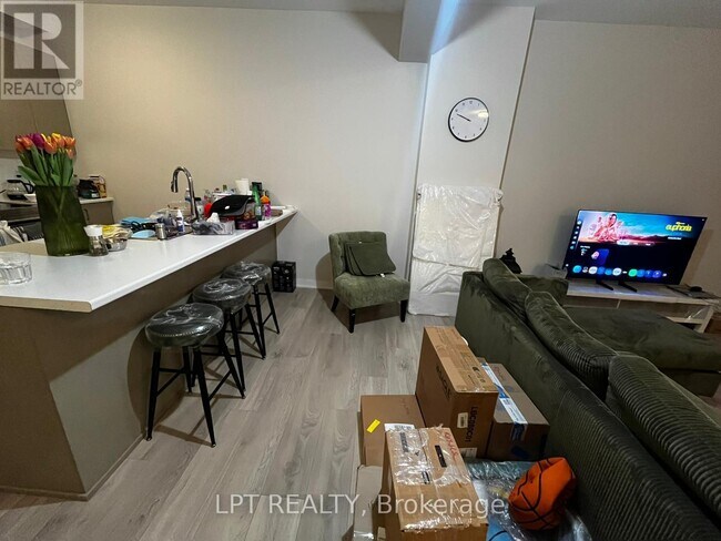 Photo - 212 Speckled Alder Row