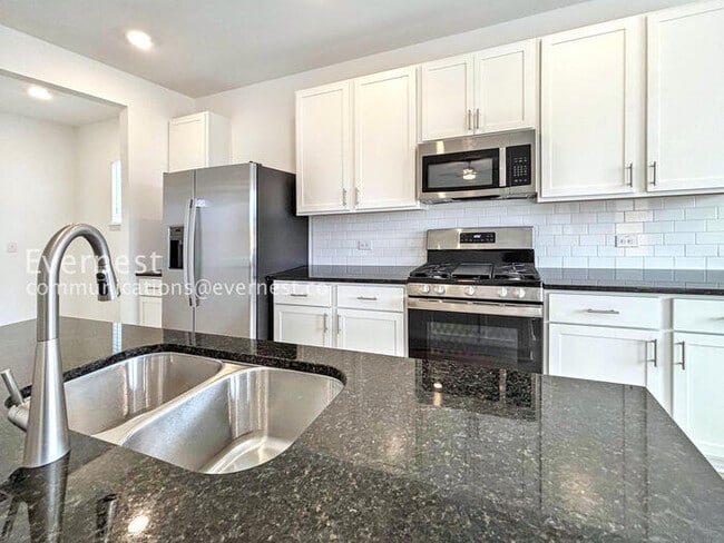 Photo - 6013 Alfred Acrs Dr