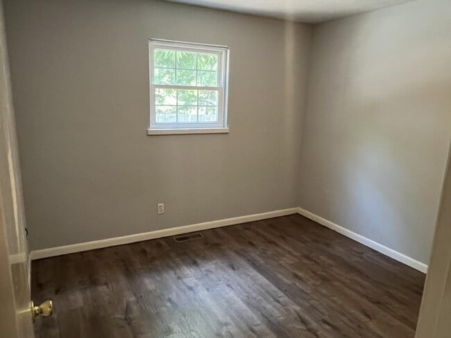 223 Cherry Ave