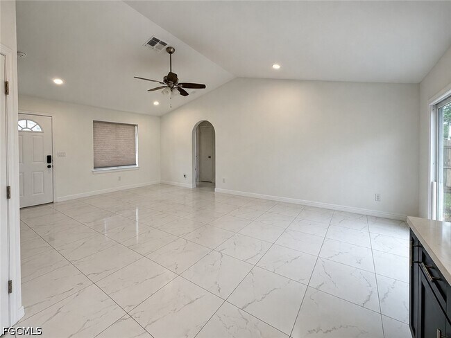 Photo - 26825 St Thomas Dr