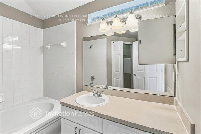 Photo - 7462 Oxford Garden Cir