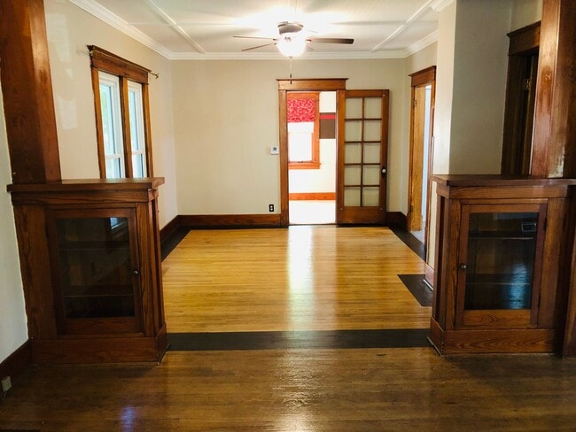 Photo - 2-Bed House in Waterloo