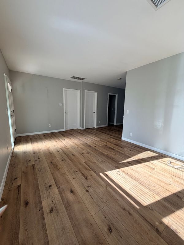 Photo - 4033 Linwood Pl