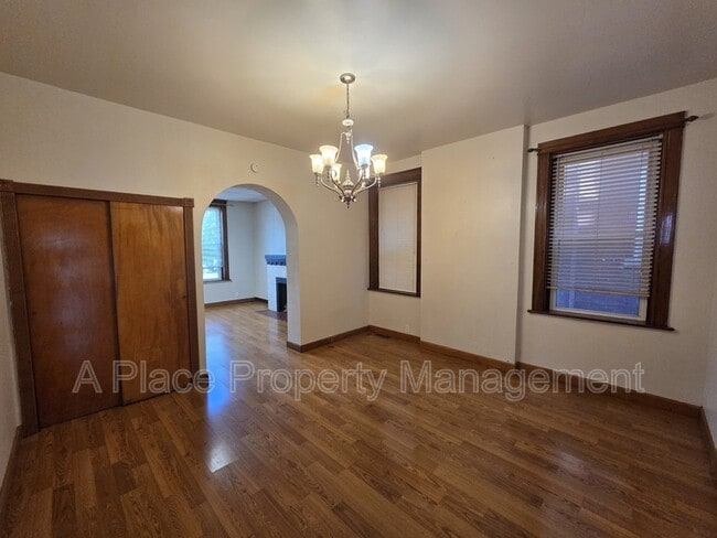 Photo - 736 Dover Pl