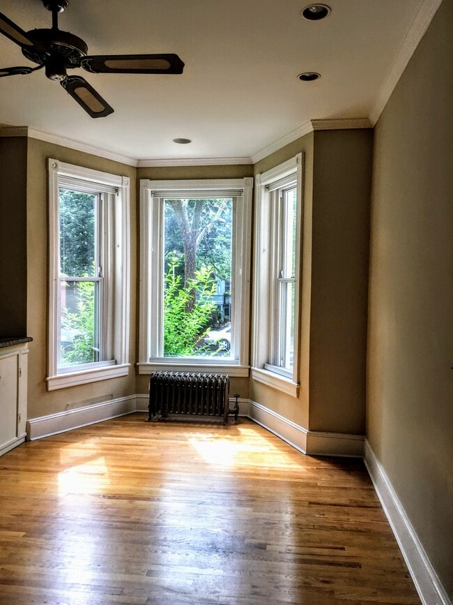 Photo - 140 Tennessee Ave NE