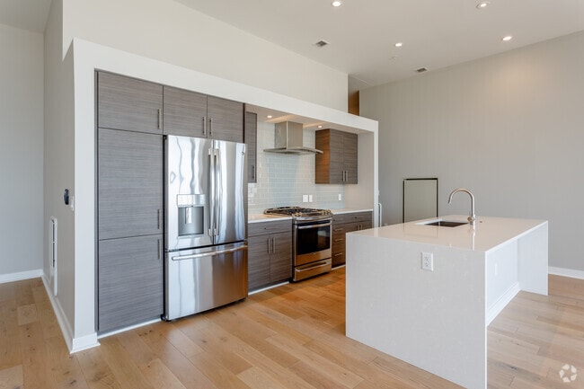 2BR, 2.5BA - 2,108 SF