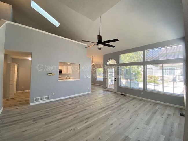 Photo - 1210 E 130th Ave