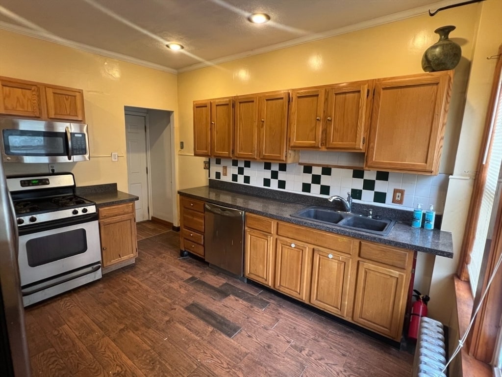 Photo - 24 Hannon St Unit -