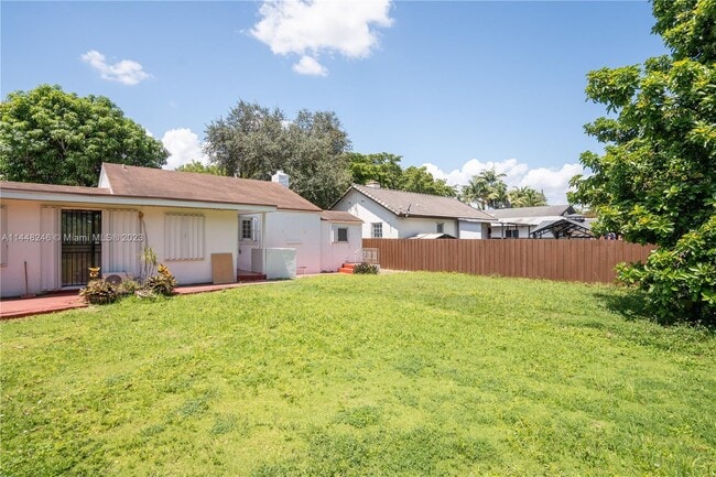 435 SW 33rd Ave