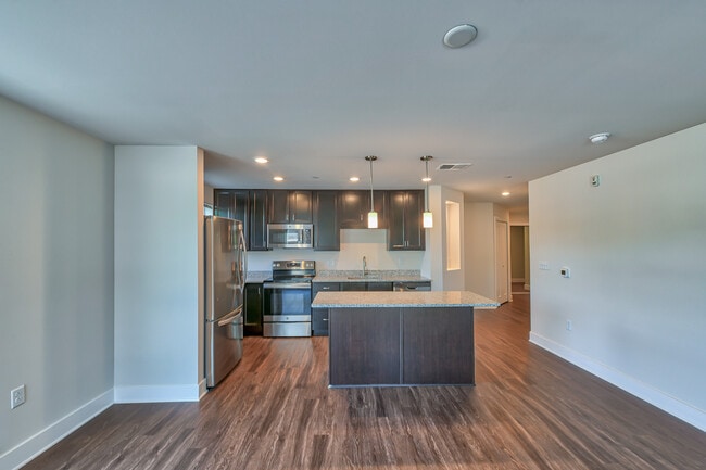 Photo - Hamilton Place Apartments