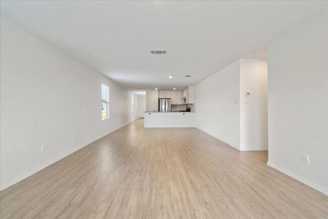 Photo - 1359 White Willow Dr