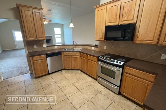 Photo - 1011 Forest Oak Dr