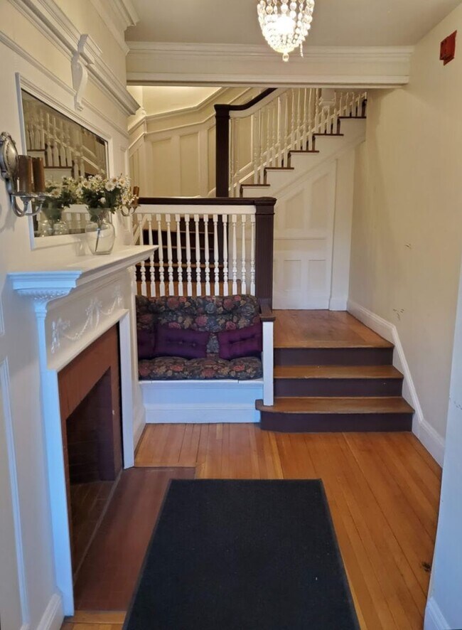 Photo - Newbury St 2bed / 1bath available 9/1/2026 - $3995