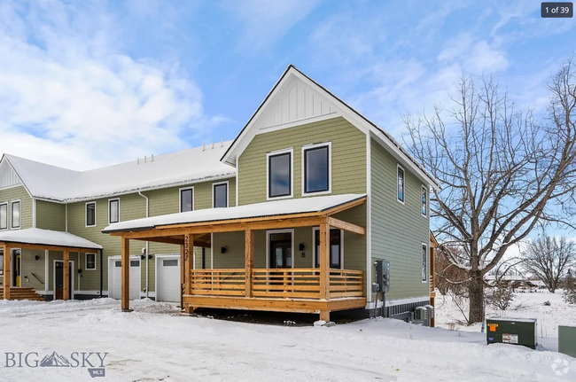 Building Photo - For Rent: Beautiful Home in Bridger View N...