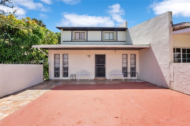 19599 NW 55th Cir Pl