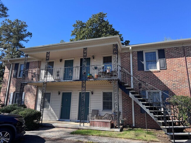 Photo - 2/1 MONTEREY APT IN NORMALTOWN! Unit 7