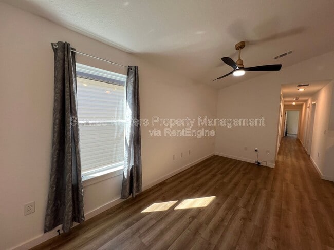 Photo - 3241 Damon Dr