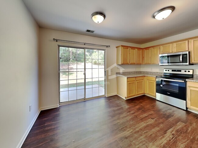 Photo - 16 Hawkesbury Rd