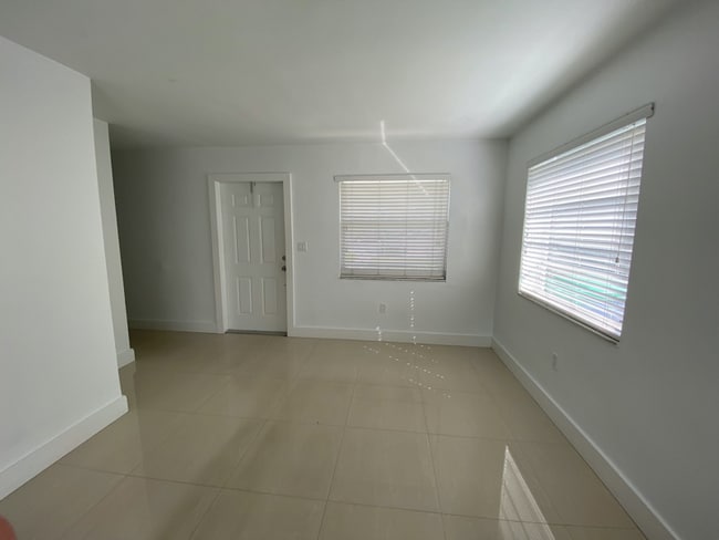 Photo - 1362 SW 67th Ave
