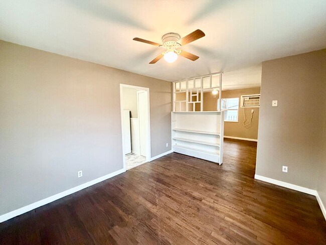 Photo - Beautiful 1 bedroom duplex in the heart of it all.