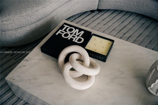 Photo - 1717 N Bayshore Dr Unidad D-3940