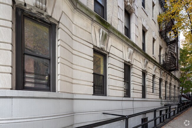 Photo - 492 Convent Ave