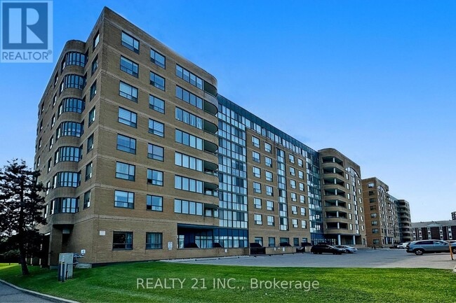Photo - 1665 Pickering Pkwy Unit 607