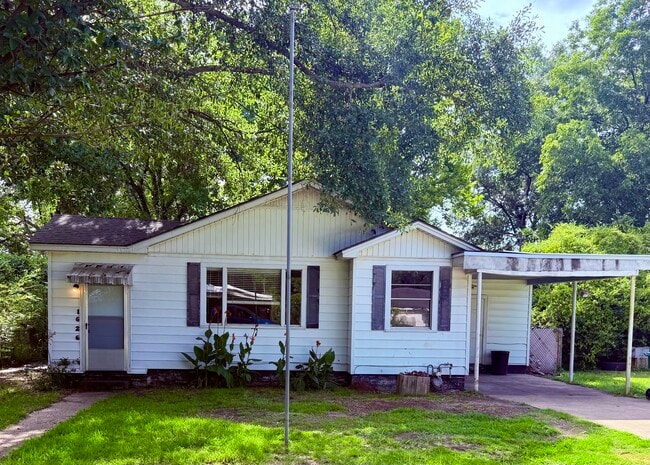 Photo - 1626 59th Pl S House