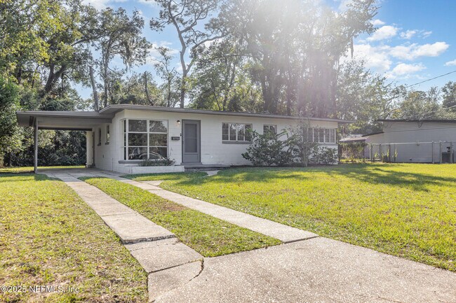 Photo - 6022 Sudbury Ave