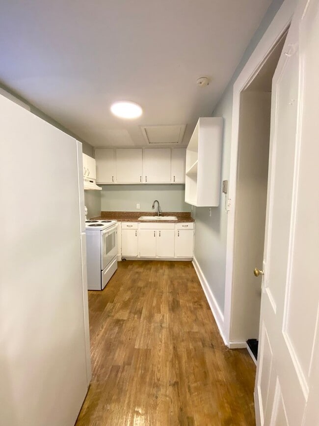 Photo - 23 Nassau St Unit 23 Nassau B