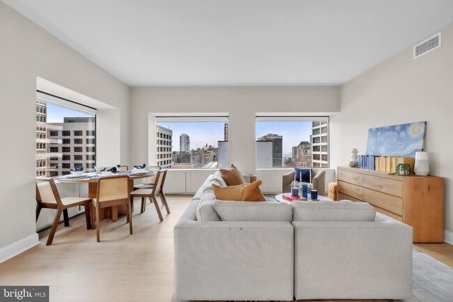 Building Photo - 1801 Market St