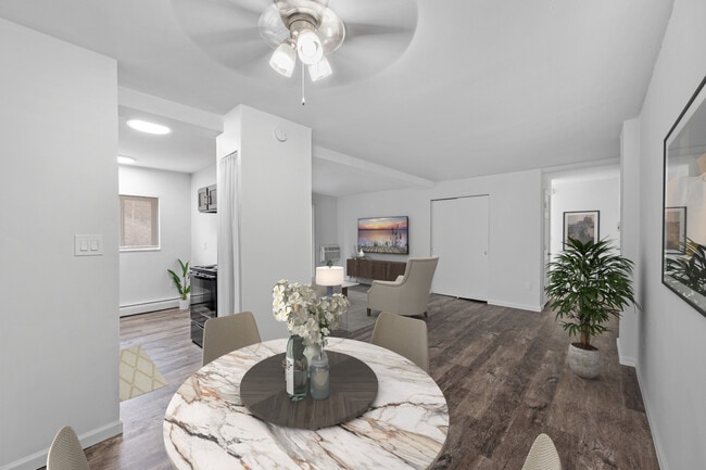 Photo - Congress Run Apartments