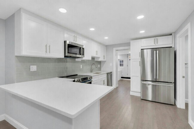 Photo - 826 Grand St Unit 1