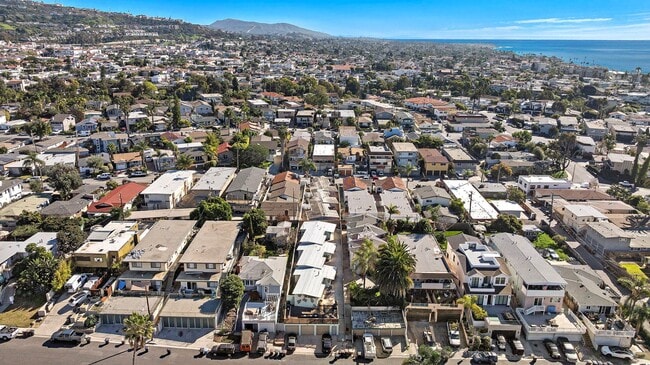 Photo - 139 W Canada Unit #C