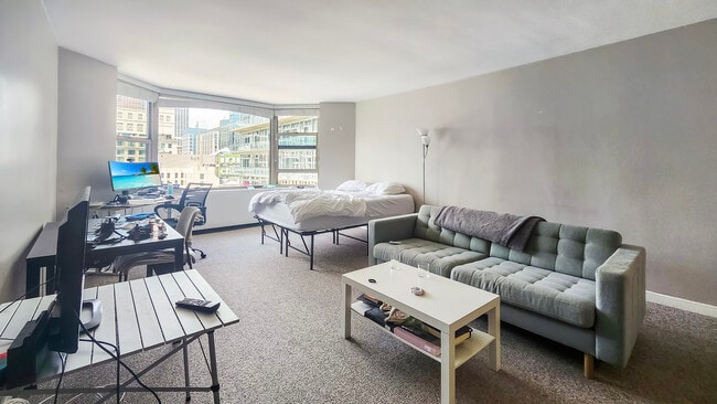 Photo - 535 N Michigan Ave Unit 2710