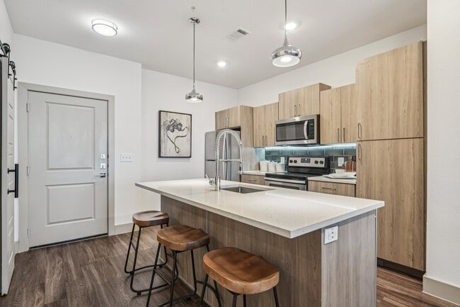 Photo - Infinity at the Rim