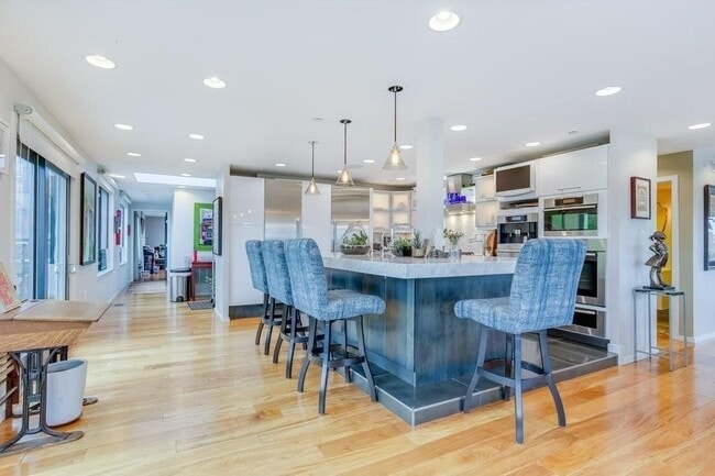 Photo - 79 Chandler St Unit 9