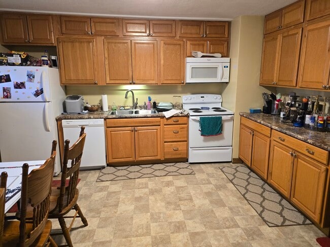 Photo - 1200 N Madison St Unit #1