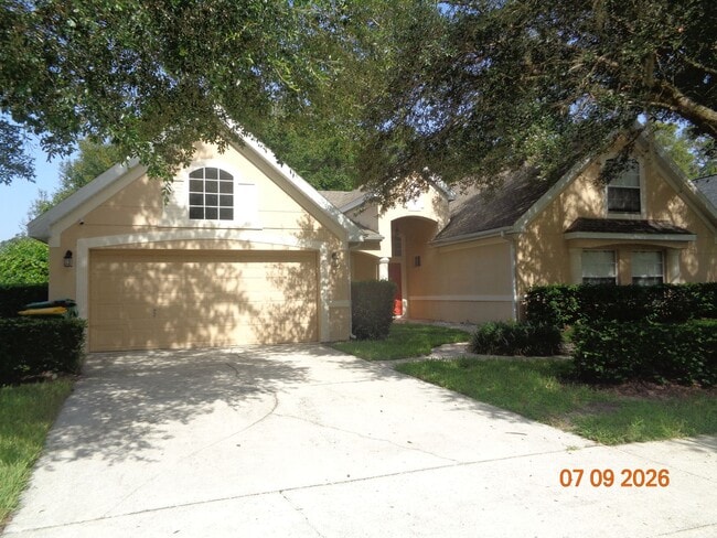 Building Photo - Beautiful 4 Bed/ 3bath Pool home