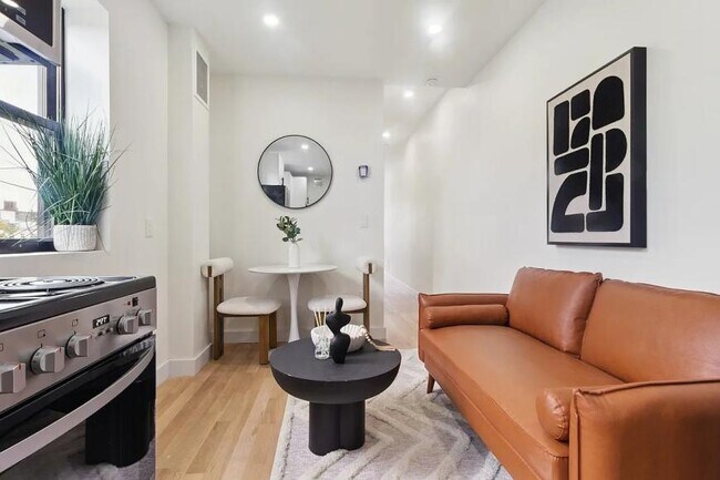 Building Photo - 1 bedroom in New York NY 10002 Unit 8 Rental