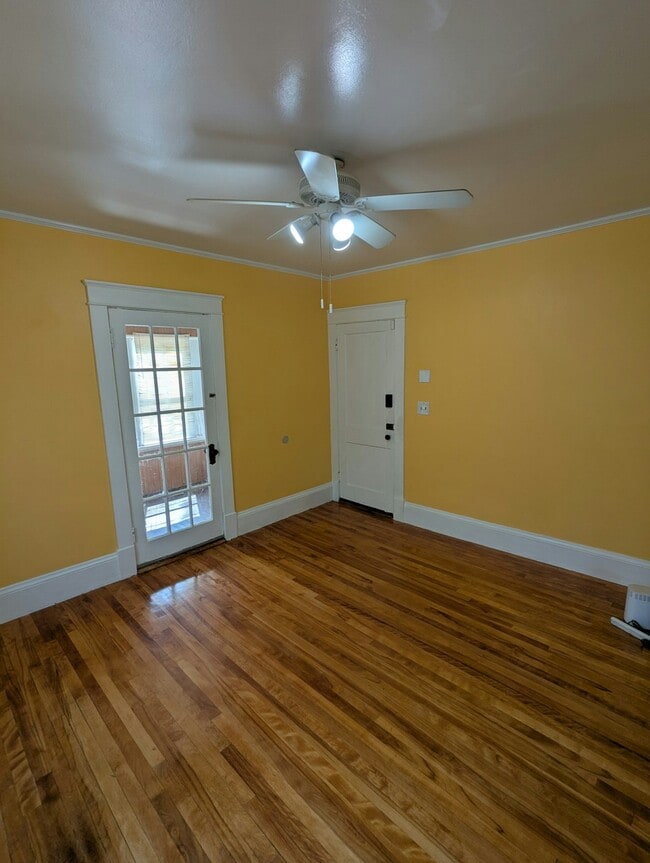 Photo - 159 West St Unit 2