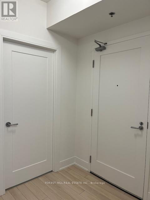 Photo - 310 Tweedsmuir Ave