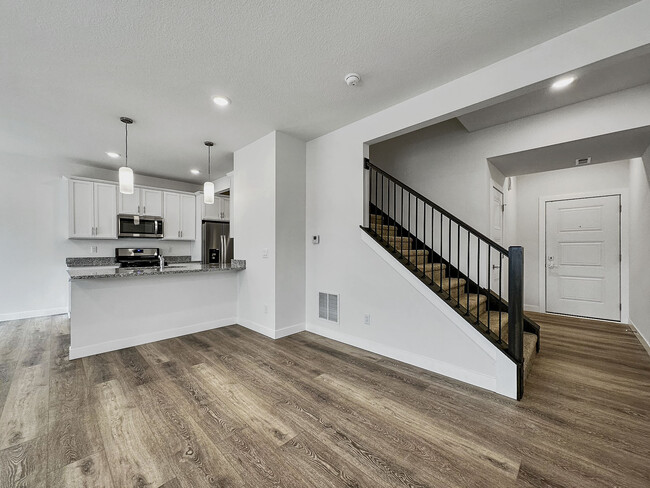 Townhomes At Northwest Pointe