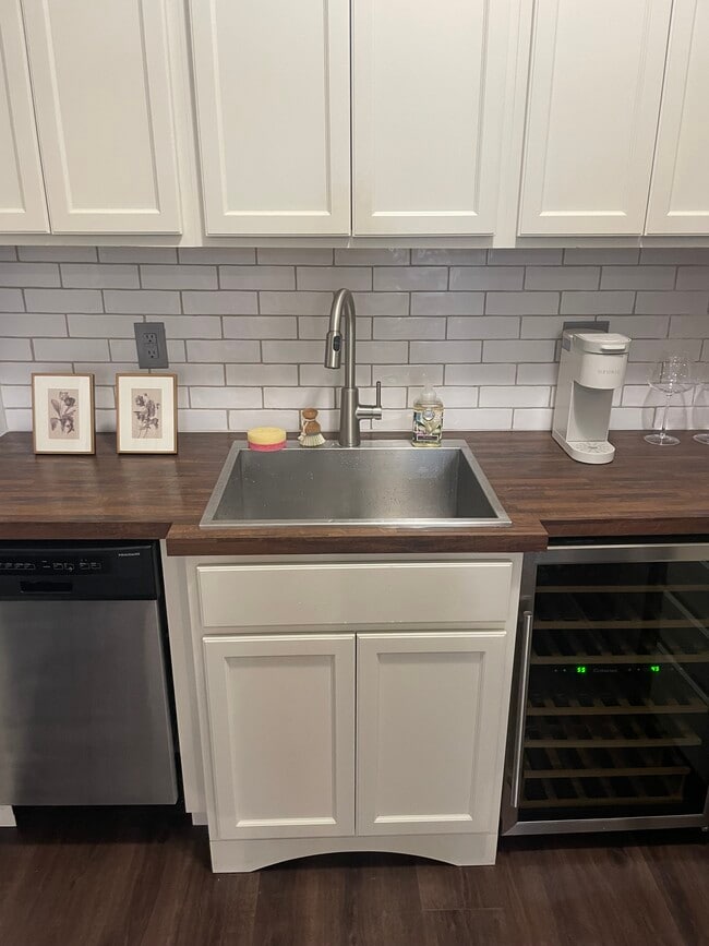 Photo - 415 S Washington St