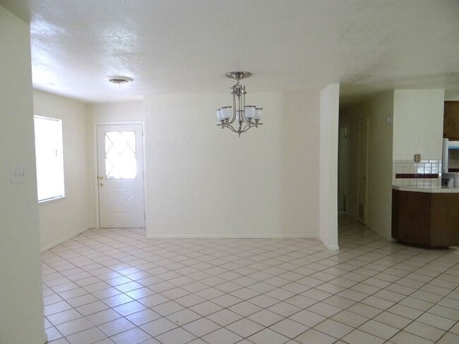 Photo - 130 Mansfield Ferry Rd