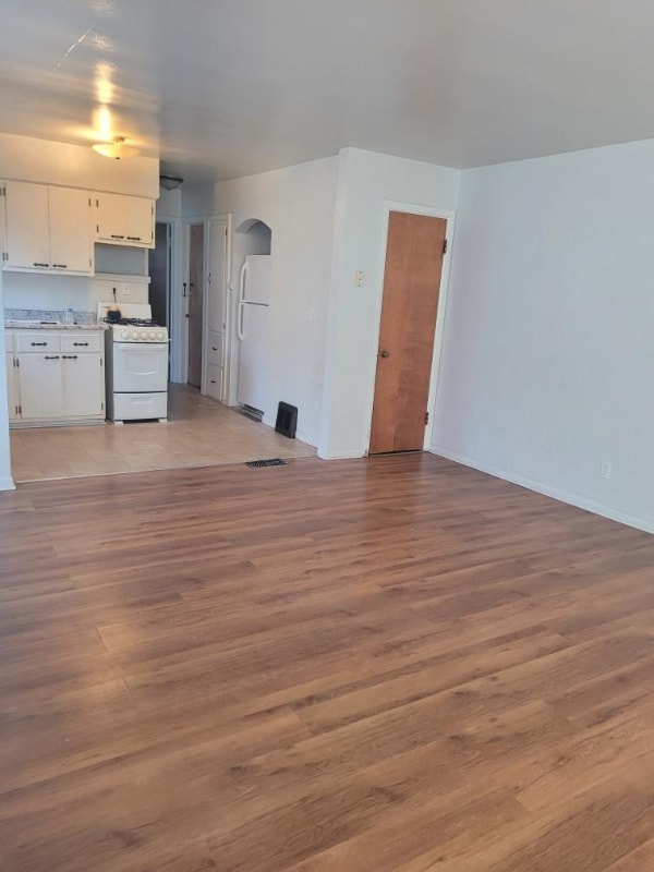 Photo - 2417 N Rockton Ave Unit 2417 N Rockton