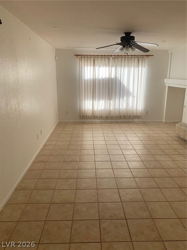 Photo - 7575 Aurora Glow St